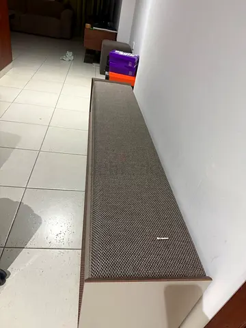 Shoe cabinet