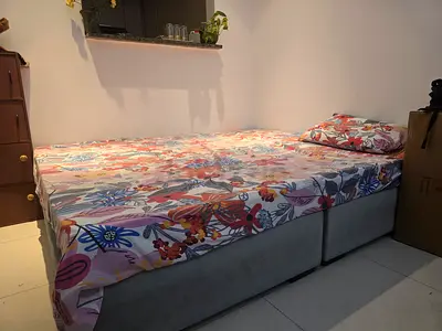Medicated mattress with base (queen size) - good condition