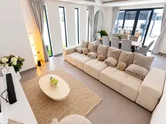 Luxury Villa 5BR+M |Vacant on transfer |Renovated