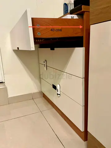 White Flat-Panel Cabinet with Drawer — Good Condition, 40cm Depth, 80L x 80H