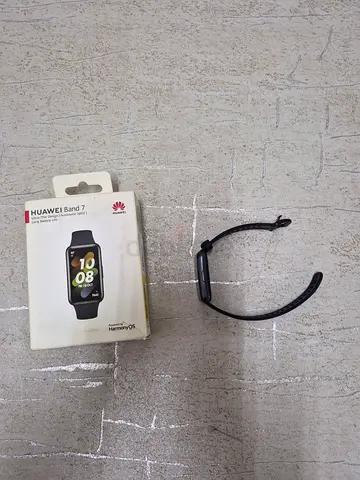 Huawei Band 7 (used) with original box - black