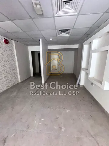 Commercial Space for Rent – ​​Al Wahda Main Road, Sharjah An excellent opportunity to lease a commercial space in a prime, high-traffic location on Al