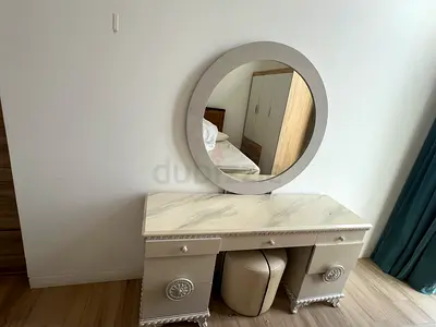 Vanity dresser mirror and with chair