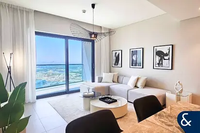 Furnished | High Floor | 1 Bed + Study