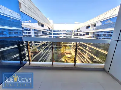 2 BR ! Unique building ! 3 full baths ! All amenities