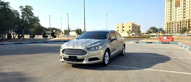 Genuine Condition-Ford Fusion-2016GCC Spec,Clean Condition.Family Used-Very Economical.