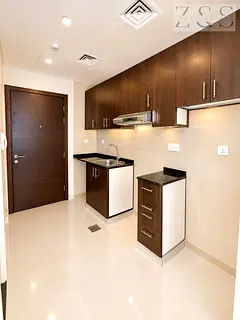 Bright Studio Apartment | Kappa Acca 1 | Balcony & Pool Access