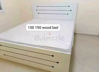 White wooden double bed with headboard and mattress (150x190 cm)