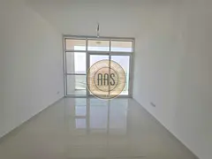 Spacious Studio Apartment With Amenities