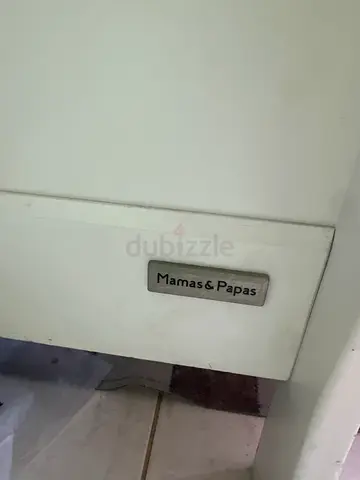Baby cot - mamas papas