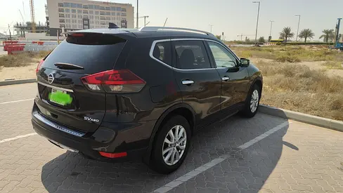 2018 Nissan Rogue SV American Specs