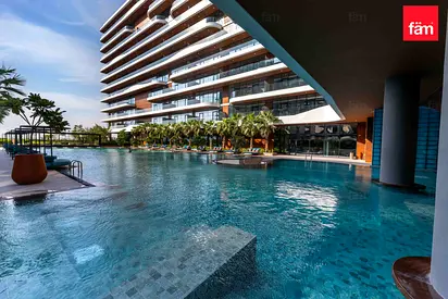 Modern 1Bedroom with Golf Views | Golf Residence