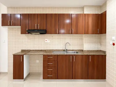 Studio with Balcony - Chiller Free + Parking - Near Metro