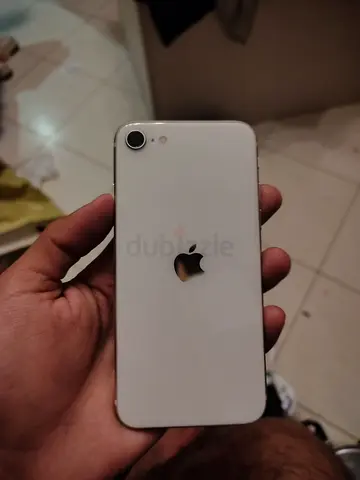 IPHONE SE 3RD LIKE BRAND NEW