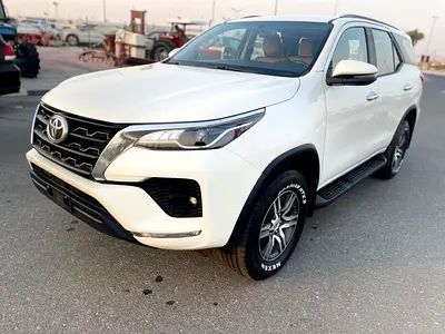 TOYOTA FORTUNER 2022 GXR 4.0 ORIGINAL PAINT GCC SPECS