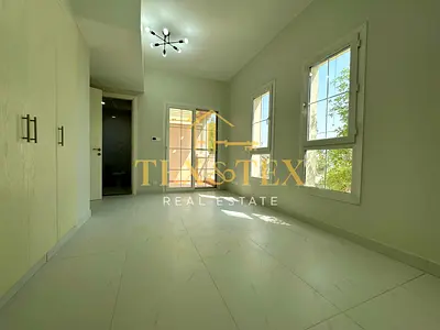 UPGRADED KITCHEN | TYPE 4M | READ TO MOVE