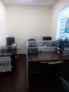 READY-TO-MOVE OFFICE SPACE FOR RENT IN AL GARHOUD, DUBAI!