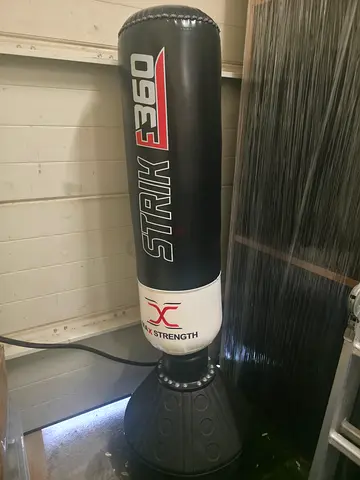 MaxStrength Pedestal Free Standing boxing or kickboxing Punch Bags