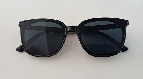 VENERDI Sunglasses
