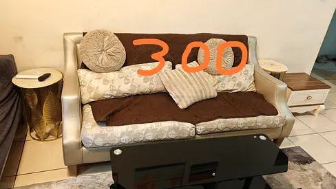3 seater sofa