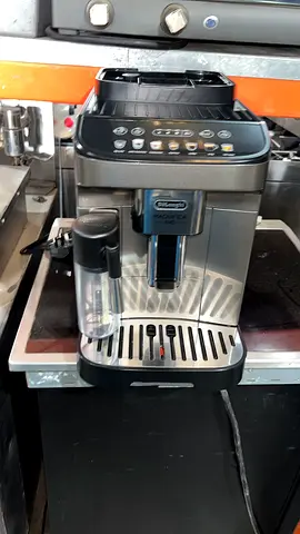 Delonghi Magnifica Fully Automatic Espresso Machine — Good Working Condition