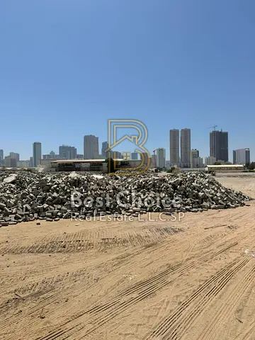 freehold land—open to all nationalities—in the Al Ruwaidat project in the Al Samha area. This plot is suitable for a mixed-use development (residenti