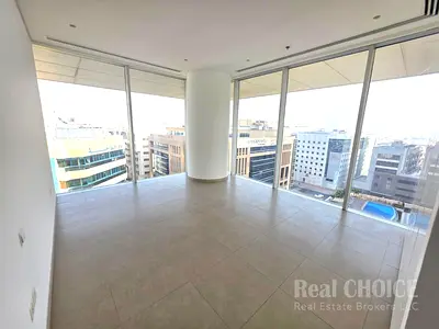 Skyline Elegance |Modern 3-BR Apartment |Bur Dubai