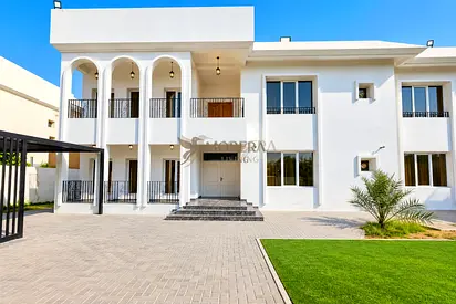 SPACIOUS 9BR VILLA | 2 MAJLIS | AL WARQAA 2