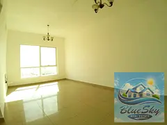 Luxury 1BHK With close hall near to Dubai bus stop just rent 34k only
