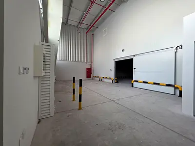 Premium | New Cold Storage | Vacant