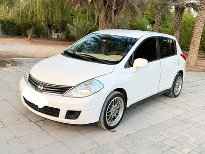 Nissan Tiida 2011 SE GCC Specs in Excellent Condition