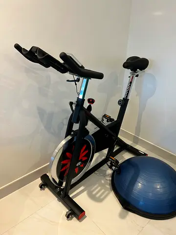 Exercise bike / Spin bike