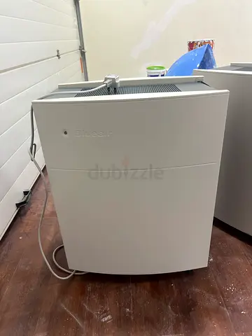 Portable Dehumidifier  / Air Purifier Unit - Good Working Condition