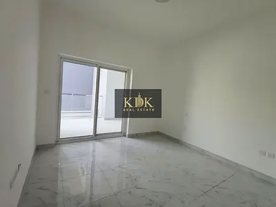 Modern 1BR Apartment | AAA Residence | Balcony & Pool Access