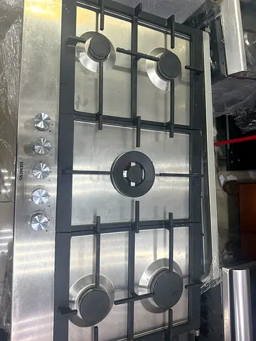 Siemens 5-Burner Stainless Steel Gas Hob — Built-in, Good Condition