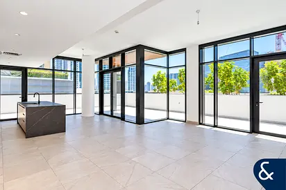Large Private Terrace | 2 Bed | Ellington