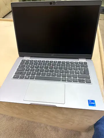 Dell latitude 5320 i5/11 generation 16gb ram 256gb ssd with touch screen