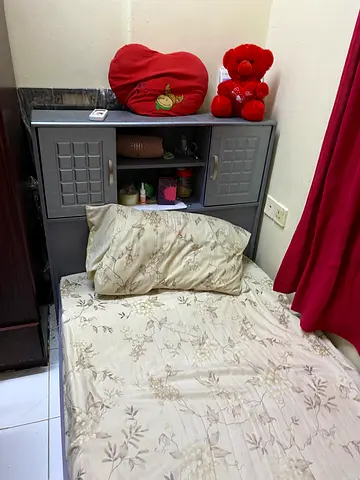 Single bed for urgent sale