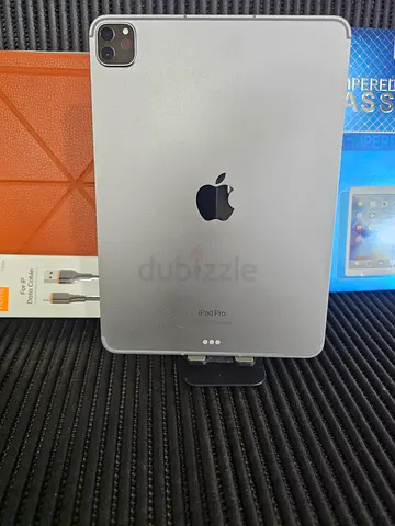 Apple iPad Pro 11" 4th Generation M2 cellular 128GB with accessories and delivery all over UAE 🇦🇪