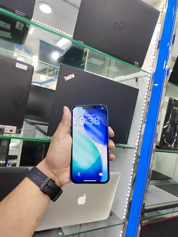 iPhone 13 in good working condition - 256 GB (Blue)