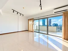 Pool View| Huge 2 BedDuplex|4 Balconies|2 Parking