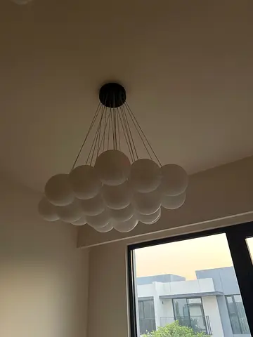 Modern cluster pendant ceiling light - white globe chandelier