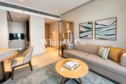 Luxury Living | Serviced Unit | High Floor