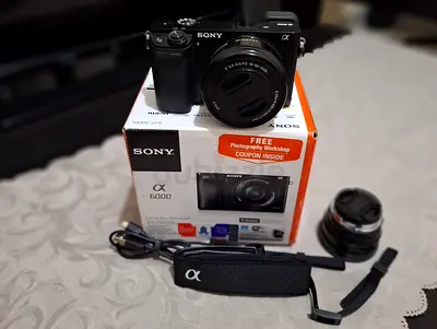 Sony a6000 Bundle - ONLY 5K Shutter Count! (Boxed + 2 Lenses: Kit 16-50mm & Andoer 25mm f1.8)