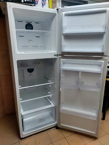 Samsung refrigerator built-in inverter 412 ltr