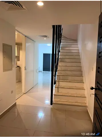 الريف ، منطقة البحر ابمتوسط Al Reef compound, Mediterranean