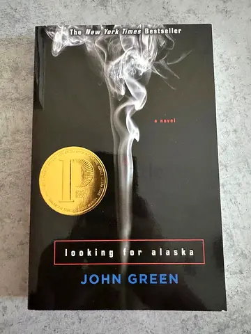Looking for Alaska by John Green - Paperback book