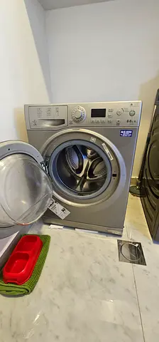 Front-load washing machine - Good working condition