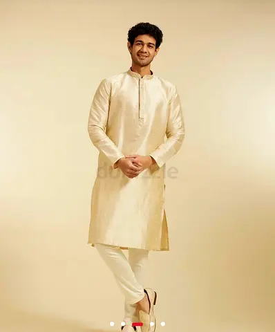 Kurta Brandnew with tag. Divas by Manyavar