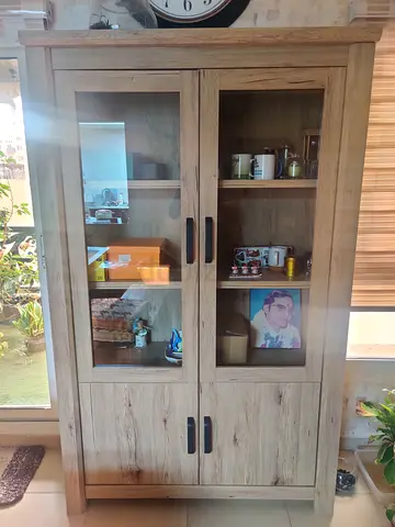 Homes r Us Crockery Almirah - Solid Wood Look, Glass Doors, Good Condition